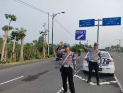 Polres Lombok Barat Tertibkan Lalu Lintas Sore Hari, Cegah Kemacetan di Titik Rawan