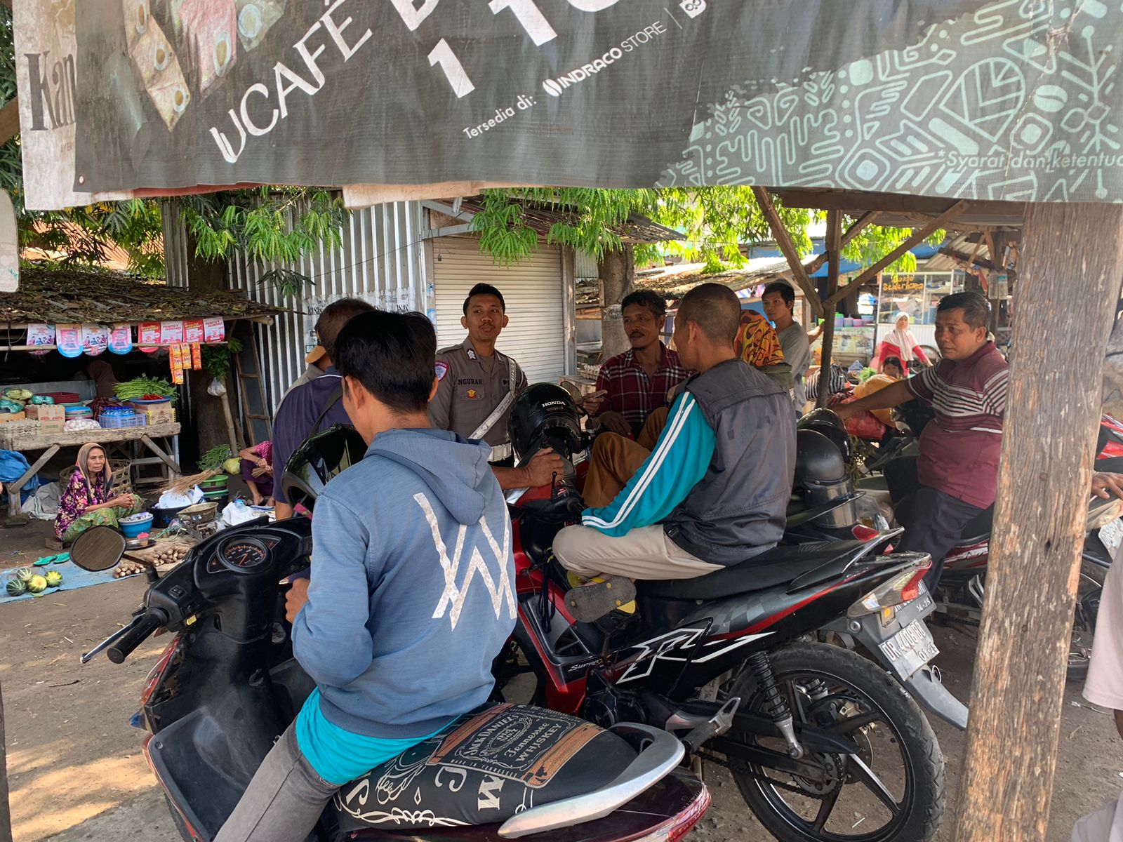 Patroli Edukasi Satlantas Lombok Barat, Tingkatkan Keselamatan di Pangkalan Ojek Gerung