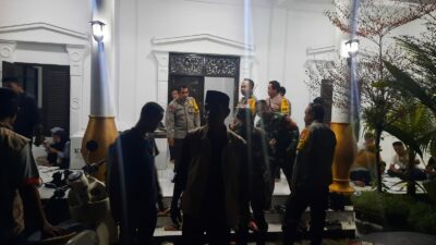 Pilkada Damai: Polsek Labuapi Gelar Patroli Gabungan Jaga Kondusifitas