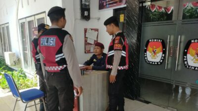 Polres Lombok Barat Lakukan Patroli untuk Pastikan Keamanan Pemilu 2024