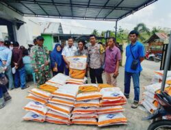 Polsek Jereweh Lakukan Pendampingan Pendistribusian Bantuan Bibit Jagung untuk Swasembada Pangan di Kec. Jereweh