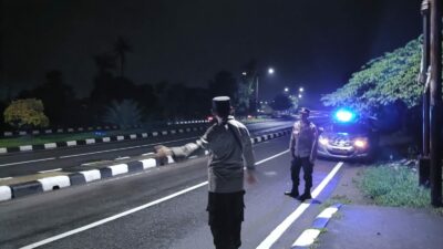 Patroli Dini Hari Polsek Labuapi: Jaga Wilayah Tetap Kondusif