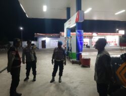 Patroli Rutin Polsek Sekotong: Jaga Keamanan Obyek Vital Malam Hari