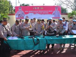 Usai Apel, Polres Sumbawa Gelar Pemeriksaan Senjata Api Tingkatkan Disiplin Anggota