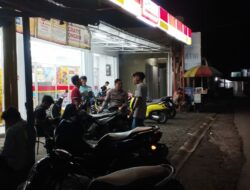 Patroli Rutin Polres Loteng Antisipasi Aksi Kenakalan Remaja Pada Malam Hari.