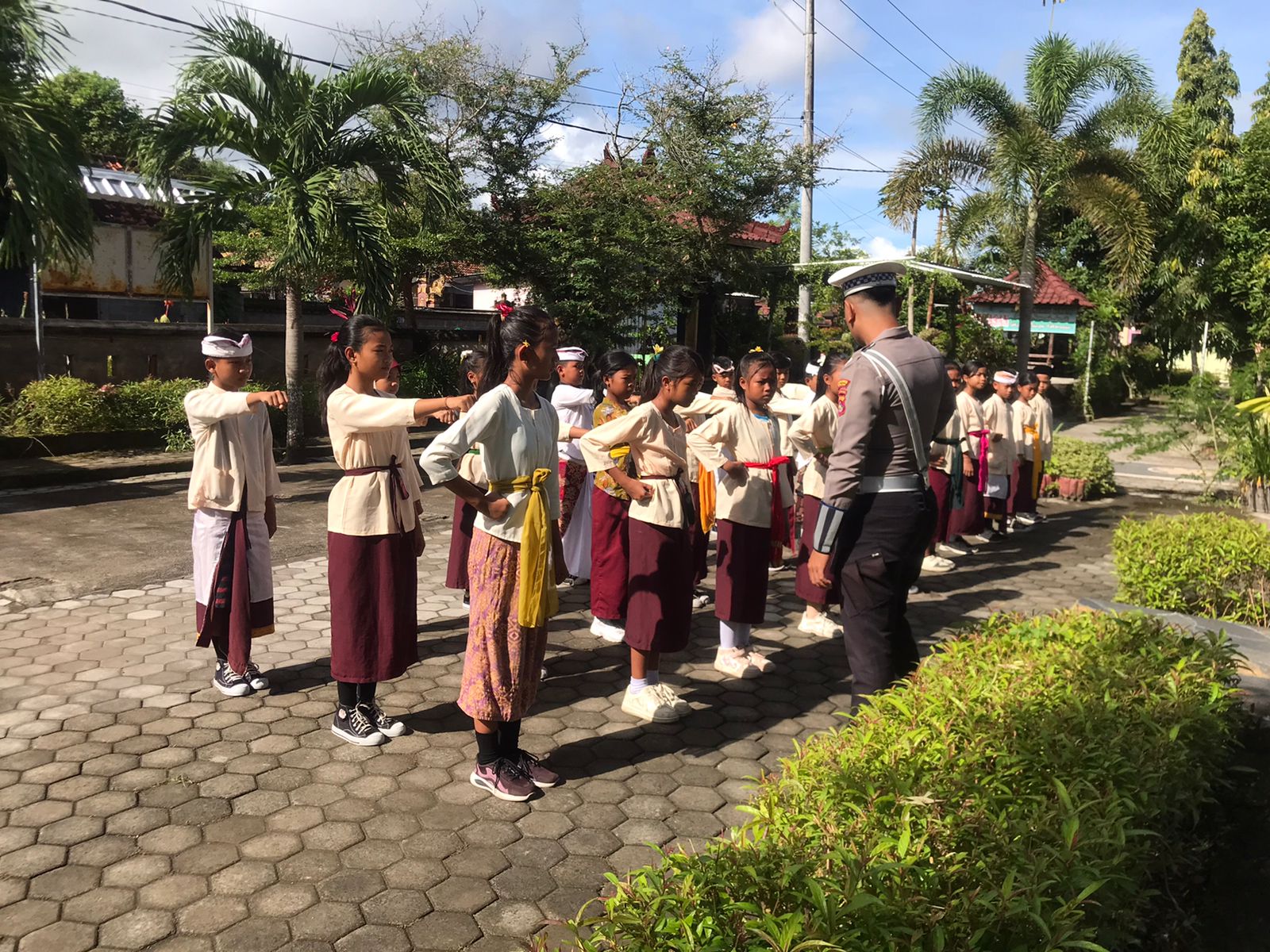 Polres Lombok Barat Gencar Edukasi Lalu Lintas Lewat Polisi Cilik