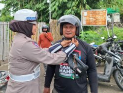 Sat Lantas Polres Bima Kota Sosialisasikan Keselamatan Berlalu Lintas di Perempatan Santi