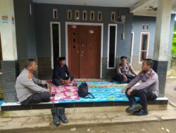 Polres Loteng Tampung Informasi Dan Keluhan Masyarakat Saat Patroli Dialogis.