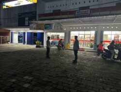 Polres Lombok Tengah Tingkatkan Patroli ke Pusat Perbelanjaan pada Malam Hari.