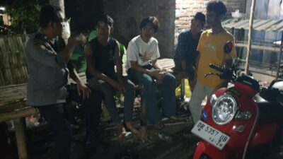 Cegah Aksi Kriminalitas pada Malam Hari, Polres Loteng Tingkatkan Patroli Pemukiman.