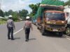 Tertib Parkir Truk di Gerung: Satlantas Polres Lombok Barat Bertindak!