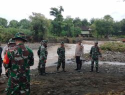 Tim Gabungan Bersama Warga Masih Melakukan Pencarian 6 Korban Banjir Bandang Wera Bima