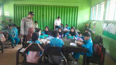 Polsek Gerung Kawal Program Makan Bergizi Gratis di SDN 2 Dasan Tapen