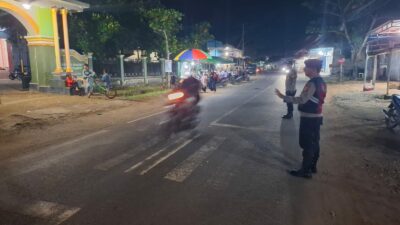 Polsek Sekotong Perketat Pengamanan Tarawih, Umat Bisa Ibadah Nyaman