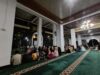 Malam Nuzulul Qur’an Gerung: Kisah Haru Santunan 200 Anak Yatim