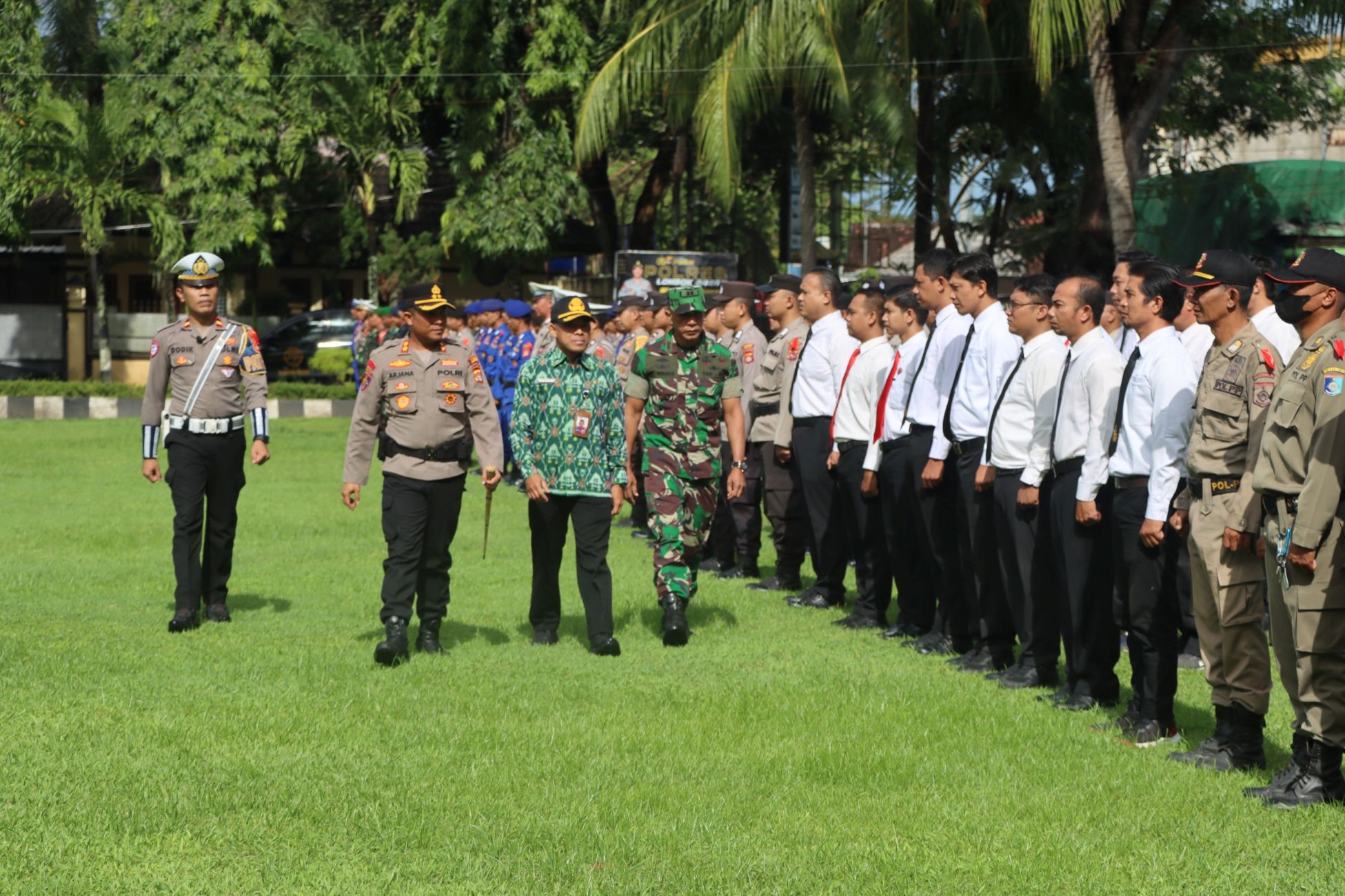 Mudik Aman, Keluarga Nyaman: Polres Lombok Barat Optimalkan Operasi Ketupat 2025