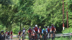 Gowes Kamtibmas Jilid 7”, Polres Lombok Utara Hadirkan Polisi Humanis Lewat Pedal Sepeda