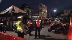 Operasi Gabungan di Kediri: Tertibkan Parkir Liar dan Pedagang di Bahu Jalan