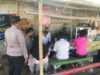 Program ‘Jum’at Curhat’ Polsek Pelabuhan Lembar Perkuat Hubungan dengan Pekerja Kepil