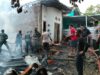 Personel Polsek Ambalawi Bantu Padamkan Kebakaran Rumah di Dusun Benteng Tolowata
