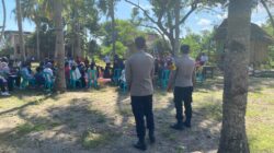 Polsubsektor Kawasan Lakey Amankan Ibadah Hari Raya Isa Almasih Umat Katolik di Pantai Lakey
