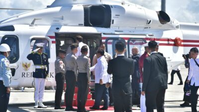 Helikopter AW 189 Polri Melaksanakan Pelayanan Penerbangan Kepresidenan untuk Presiden RI dan Presiden Perancis dengan Sukses