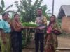 Bhabinkamtibmas Mareje Distribusikan Bibit Cabai untuk Ketahanan Pangan