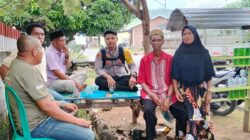 Bhabinkamtibmas Desa Sawe Sambangi Warga dan Sampaikan Imbauan Kamtibmas