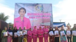 Ketua Bhayangkari Daerah Bengkulu Salurkan Bantuan Kemanusiaan bagi Korban Gempa