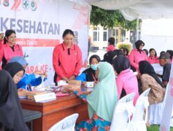 Kapolres Sumbawa Barat Pimpin Bakti Sosial dan Bakti Kesehatan, Hadirkan Pelayanan Langsung untuk Masyarakat