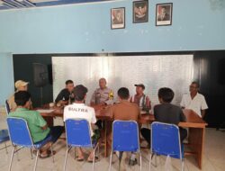 Bhabinkamtibmas Desa Kelanir Fasilitasi Mediasi Dua Keluarga, Persoalan Remaja Diselesaikan Secara Kekeluargaan