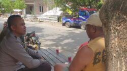 Dekatkan Diri dengan Warga, Bhabinkamtibmas Kelurahan Jatibaru Timur Laksanakan Sambang dan Himbauan Kamtibmas