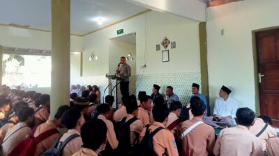 Polsek Lambu Gelar Penyuluhan Bahaya Narkoba di SMU Negeri 2 Lambu