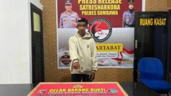 Diduga Akan Edarkan Sabu, Seorang Pria Diringkus Pihak Kepolisian Saat Sedang Mengisi BBM di Alas Barat