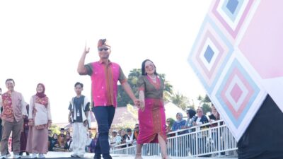Kapolres Lombok Utara Hadiri Fashion Street HUT KLU ke-17 dan HUT RI ke-80