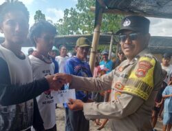 Lomba Perahu Layar Meriahkan Maulid Nabi di Pantai Cemare, Lembar Selatan
