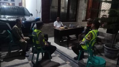 Patroli Dialogis Polsubsektor Brang Ene Jaga Kamtibmas di Kalimantong