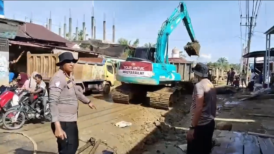 Gotong Royong Berkelanjutan, Polres Aceh Selatan Normalisasi Sungai dan Saluran Air Pascabanjir Trumon Tengah