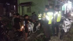 Anggota Piket Jaga SPKT Polsek Seteluk Gelar Patroli Dialogis Hebat di Dusun Selayar