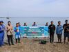 Jaga Ekosistem Laut, Polres Sumbawa Melaksanakan Kegiatan Penanaman Terumbu Karang di Pantai Kencana