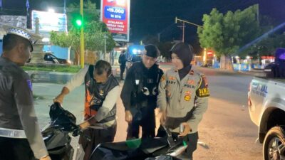 Melalui Patroli KRYD, Pamapta Polres Bima Intai Pelaku Kejahatan Jalanan di Tengah Hari Yang Meresahkan Masyarakat