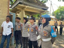 PERSONEL POLRES DOMPU LAKSANAKAN PENGAMANAN AKSI UNJUK RASA, PROPAM TURUT MELAKUKAN PENGAWASAN SETIAP KEGIATAN KEPOLISIAN