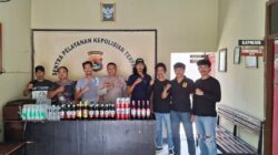 Polsek Woja Intensifkan Razia Miras Jelang Natal 2025 dan Tahun Baru 2026, Puluhan Botol Diamankan