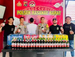Tim Opsnal Polsek Rasana’e Barat Polres Bima Kota Amankan Ratusan Botol Miras Pemicu Konflik