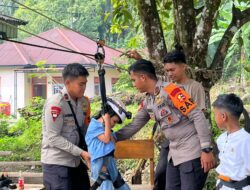 Trauma Healing Polri Hadirkan Flying Fox untuk Kembalikan Senyum Anak-Anak Terdampak Bencana di Kayu Pasak