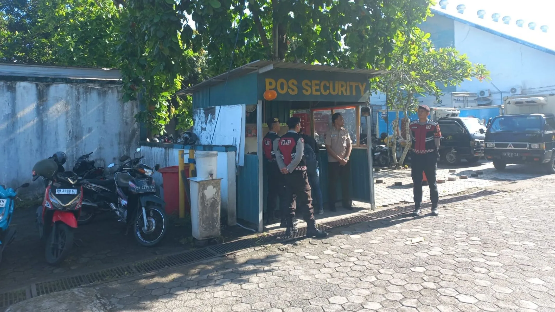 Polres Lombok Barat Sosialisasi Inovasi KEMOS 110 di Area Industri