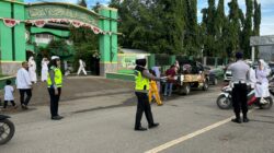 Lantas Polsek Rasanae Barat Laksanakan Strong Point Pagi, Ciptakan Kamseltibcarlantas