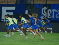 PERSIB vs Persita di GBLA: Jadwal, Lokasi Penukaran Tiket dan Aturan Gelang Penanda untuk Bobotoh