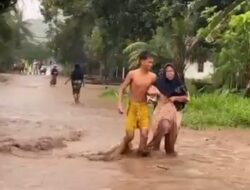 Banjir Rendam Tiga Dusun di Desa Obel-obel, 100 KK Terdampak