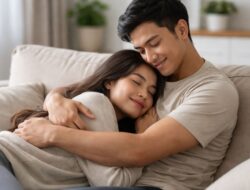 Bukan Sekadar Pelukan, Inilah Arti Cuddle Sebenarnya yang Bisa Menyembuhkan Luka Hati Anda
